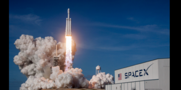 11 Stocks & Funds That Already Own SpaceX Shares Pre-IPO